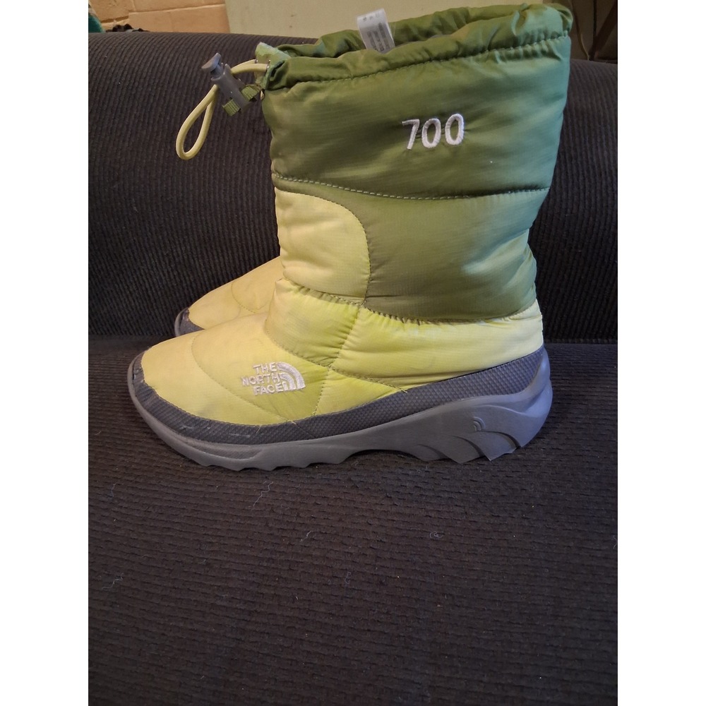 The North Face Nuptse 700 Down Puffer Boots Green Women 7 Mid Calf Winter Snow